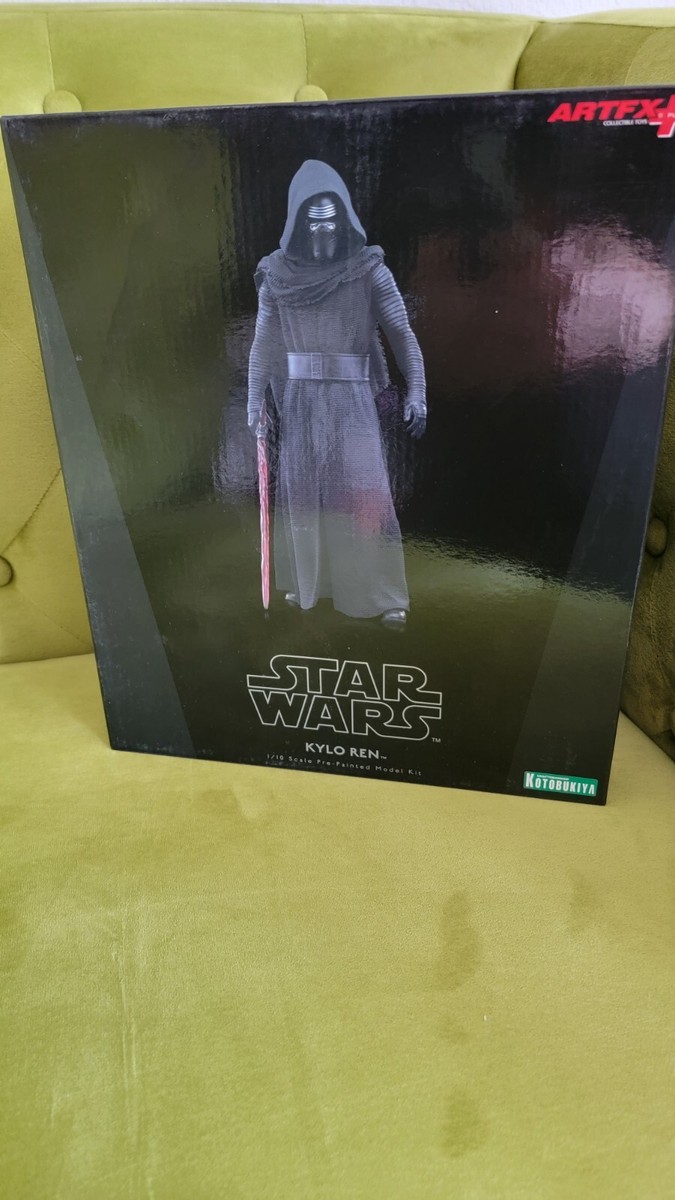 Kotobukiya Star Wars Artfx+1/10th Scale KYLO REN Pre-painted
