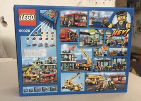 LEGO City Set 60026 City Square Town Square