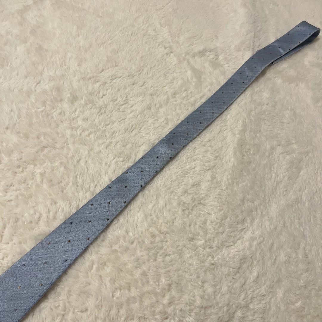 Item Louis Vuitton Monogram Dot Pattern Silk - image 7