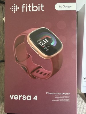 Fitbit Versa 4 Smartwatch 40 mm Roségold, rotes Silikonarmband, Android/iOS