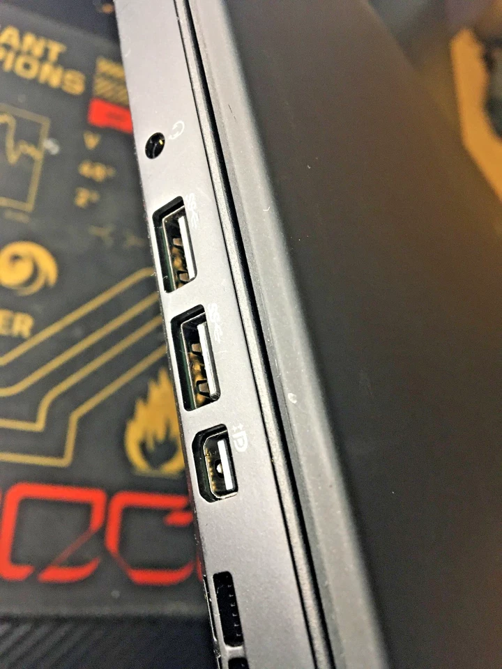 Lenovo ThinkPad P52 · i7-8850H · 64GB · 715GB, photo 3 sur 5