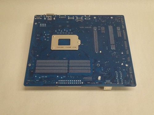 Placa madre de escritorio Gigabyte GA-H77M-D3H LGA 1155 DDR3 SDRAM - Imagen 3 de 4