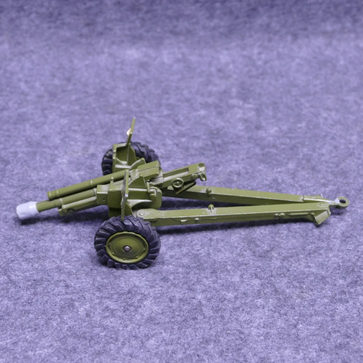 Lot De Voitures Miniatures Dinky Toys Militaires : Bren Gun, Alvis, Panhard, Shado