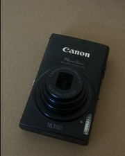 Canon PowerShot ELPH 110 HS 16.1 MP 5x Zoom Image Stabilization Black