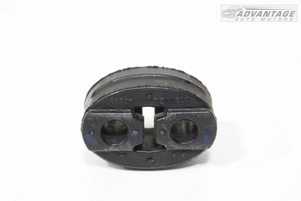 Chevrolet Traverse 2018-2023 silenciador de escape tubo de bajada aislador suspensión OEM Foto 3 de 4