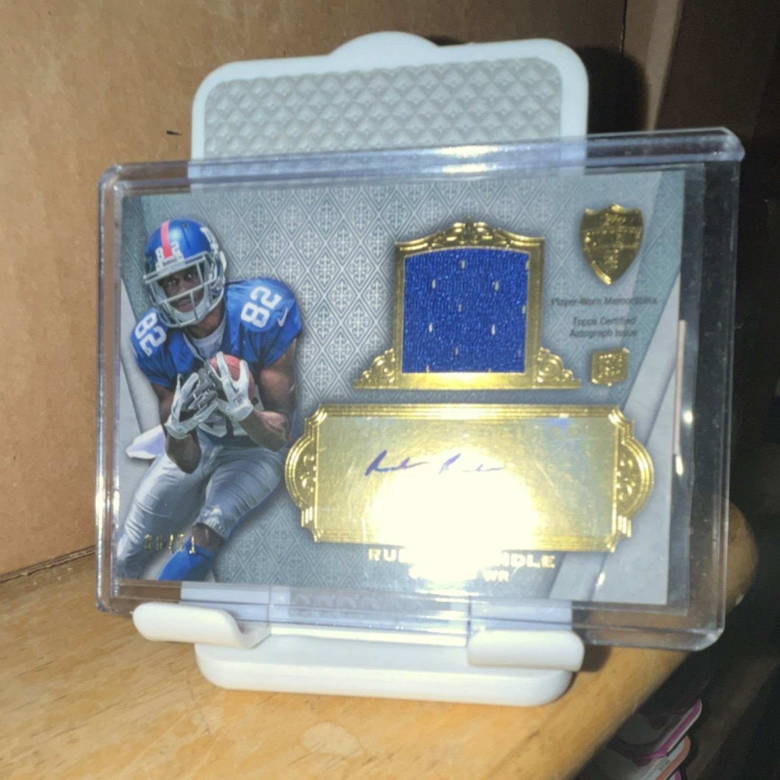 Rueben Randle Topps Supreme Autographed Jumbo Relic #RR Base