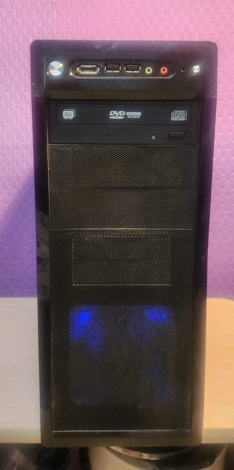 desktop pc - Image 3 of 4