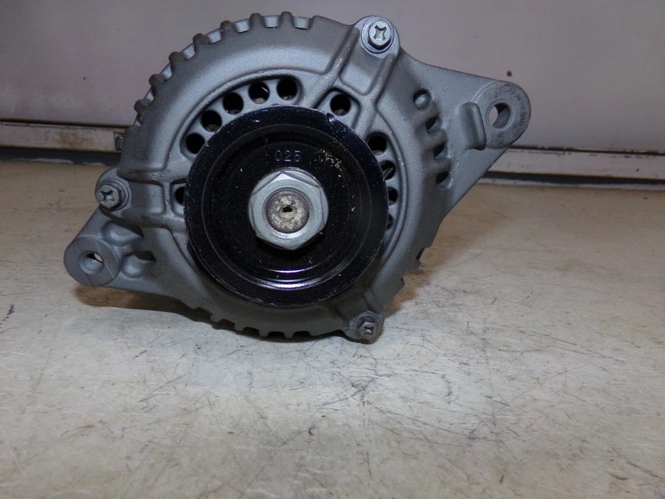 Alternador Mitsubishi Dodge Colt Mitsubishi Mirage Plymouth Colt 1987 1988 Foto 3 de 4