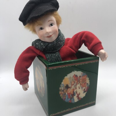 DEPT 56 A CHRISTMAS CAROL COLLECTOR SERIES  MUSIC BOX MOVABLE PORCELAIN TINY TIM