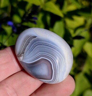 POLISHED BEAUTIFUL BOTSWANA AGATE, GORGEOUS BABY BLUE BANDED AGATE CRYSTAL 51g