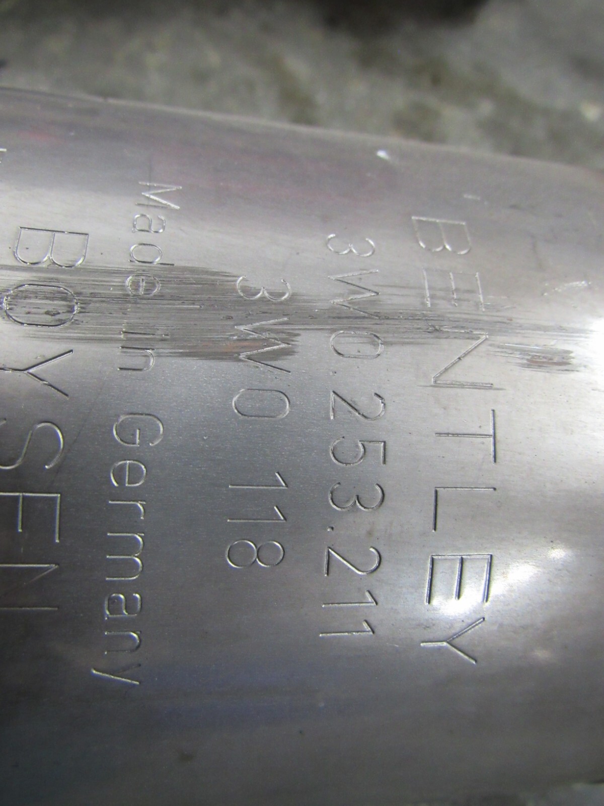 2013 BENTLEY CONTINENTAL GTC GT V8 EXHAUST PIPES MUFFLER MID SILENCER  OEM -6872