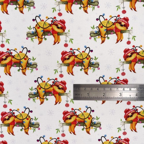 100% algodón Navidad Navidad Estampado Perezosos Niños Tela Artesanal | 140 cm de Ancho | Primera calidad - Imagen 3 de 4