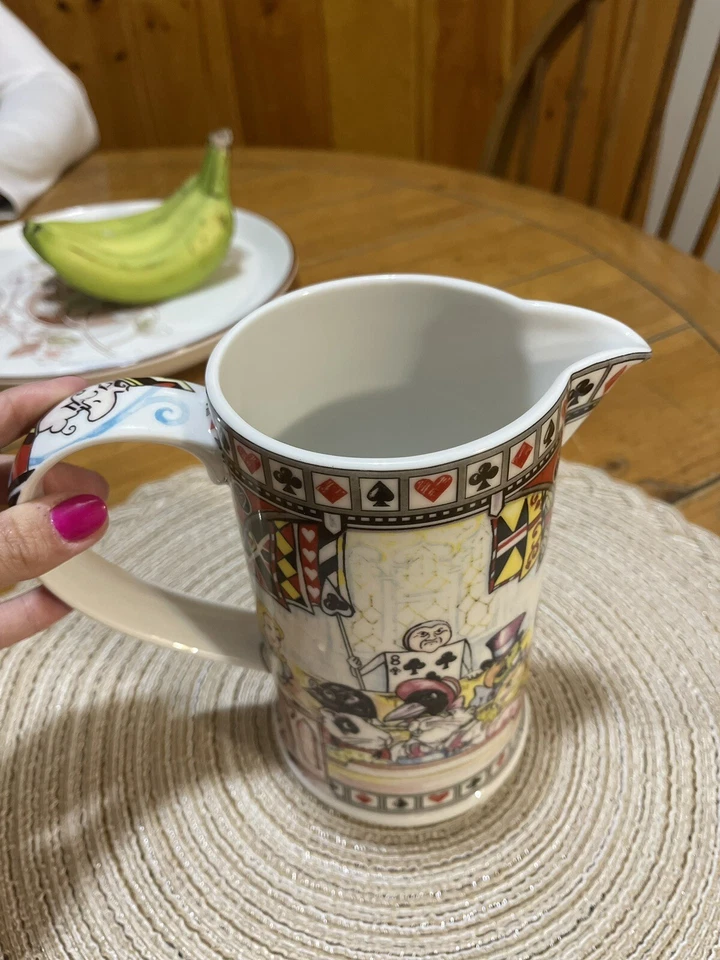 Jarra Alicia en el País de las Maravillas - 2 Pintas - Coleccionistas de colección Foto 4 de 4