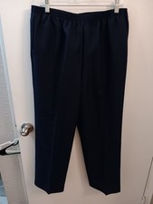 Alfred Dunner Women's Size 12 SHORTNavy Blue Slacks Pants Elastic Waist Pockets
