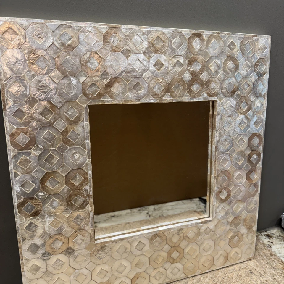 Espejo de pared Capiz Shell blanco beige nacarado geométrico 16" Foto 2 de 4