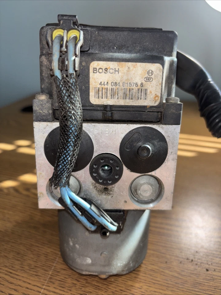 2000 2004 TOYOTA AVALON ABS Anti Lock Brake Pump Actuator Module OEM 4451007020B Foto 3 de 4