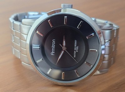 MENS ARMITRON SILVER-TONE 20/4962SV  Model Y121E BLACK FACE WRISTWATCH