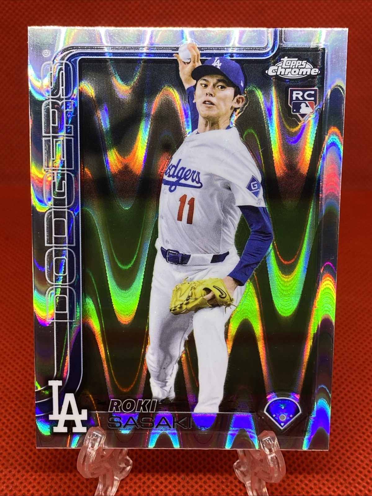 2025 Topps Chrome - Roki Sasaki #217 RayWave Refractor (RC)