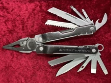 Leatherman Super Tool 300 Stainless 13 Tool Multi-Tool No Sheath 2024 Used (470)