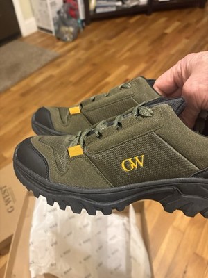 G West Men s GWM10017, Walking/Hiking Sneaker, Olive, Men Size 9, New In Box