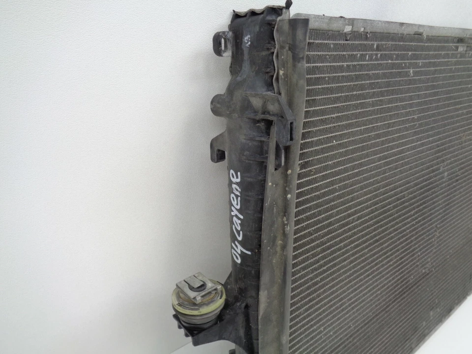 03-06 08-10 保时捷 Cayenne 散热器 原始设备制造商 AK22014249 — 第 3/4 张图片