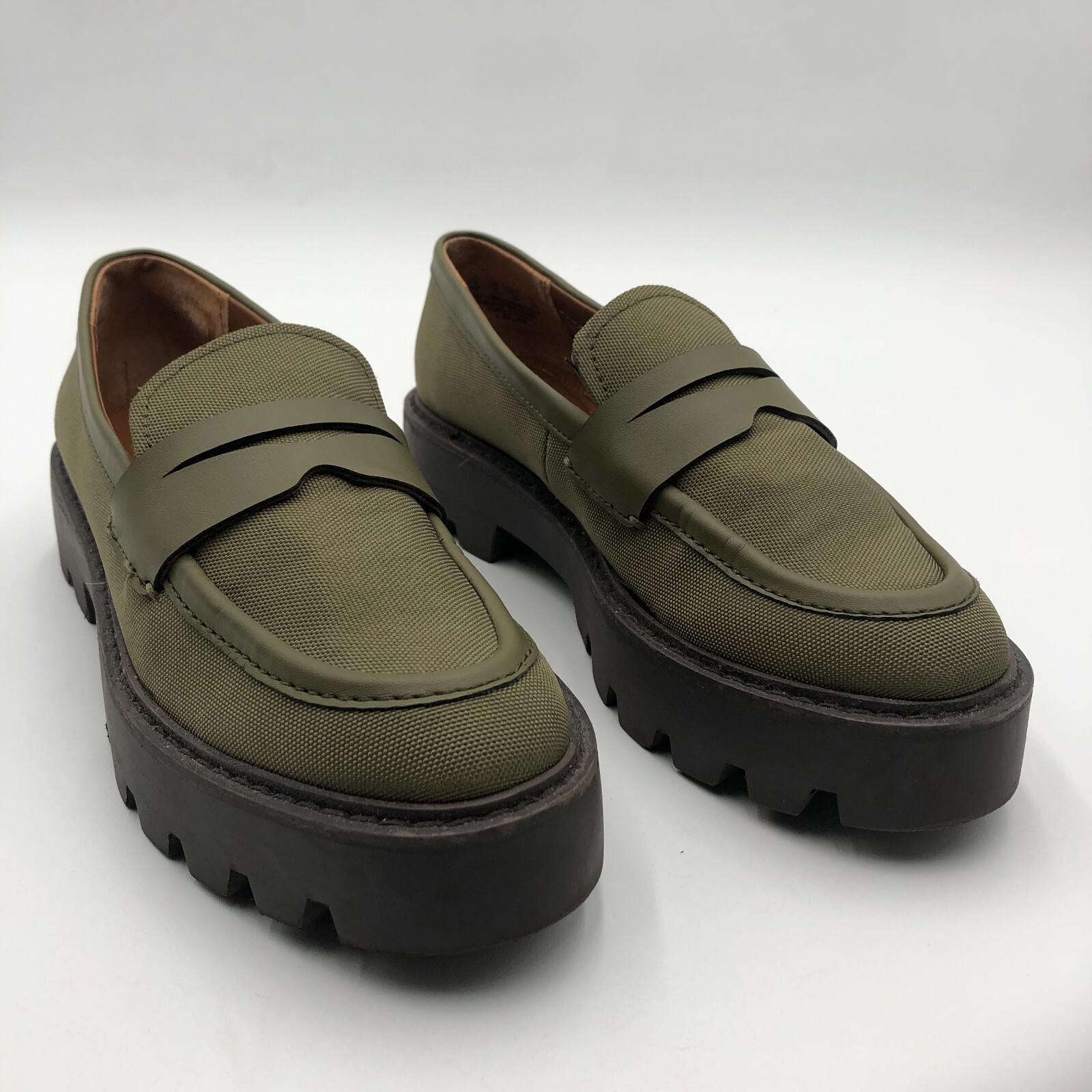 SAOLA Mocassino donna Franco Sarto Balin Penny taglia 6M verde tela suola a strappo pull on