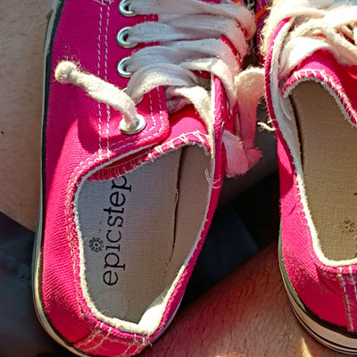 epicstep Unisex Kids Pink/White Low Top Canvas Lace-Up Sneakers Round Toe US 3