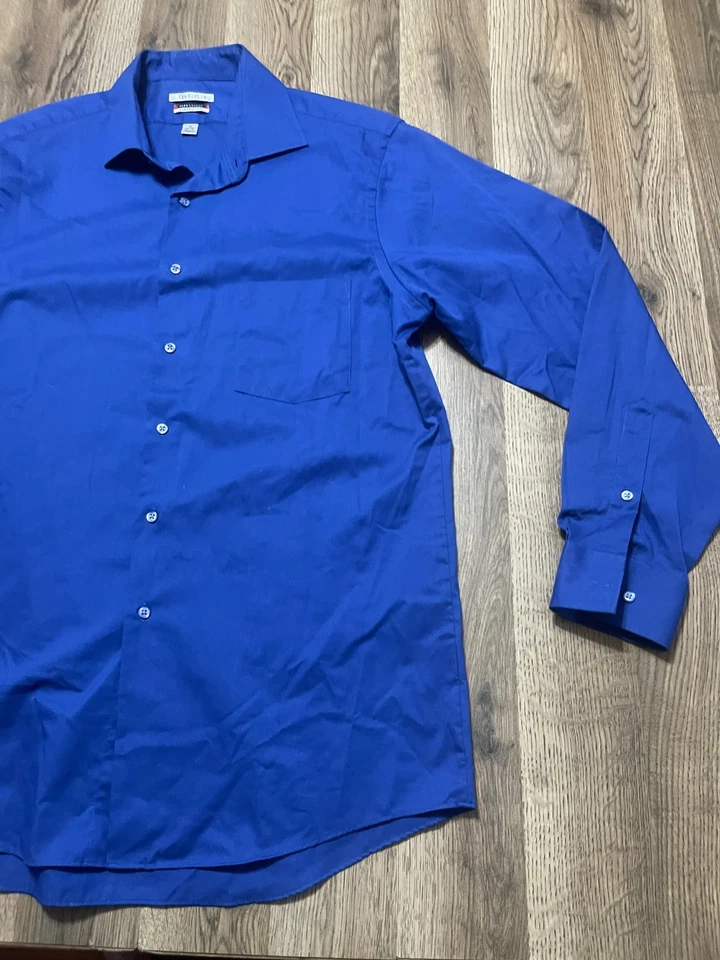 Van Heusen Shirt, Men's Size 16 34/35, Blue, Button Up, Classic Fit, Flex Collar - Image 4 of 4