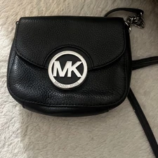 michael kors handbag small black leather crossbody