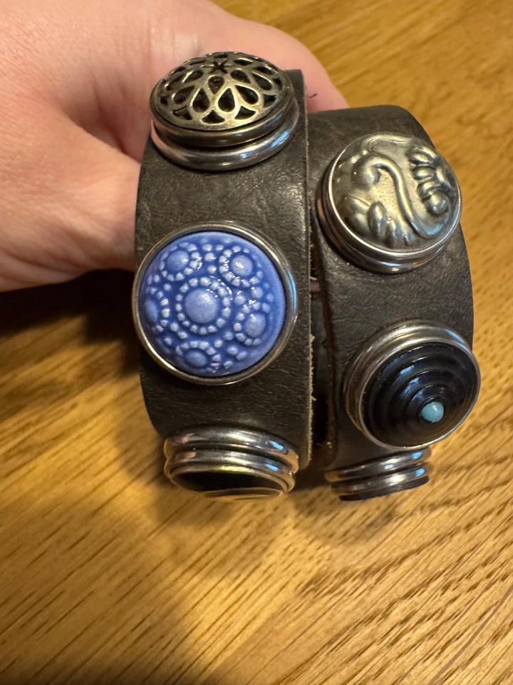 Noosa Amsterdam classic double leather armband with 6 chunks - Bild 2 von 4