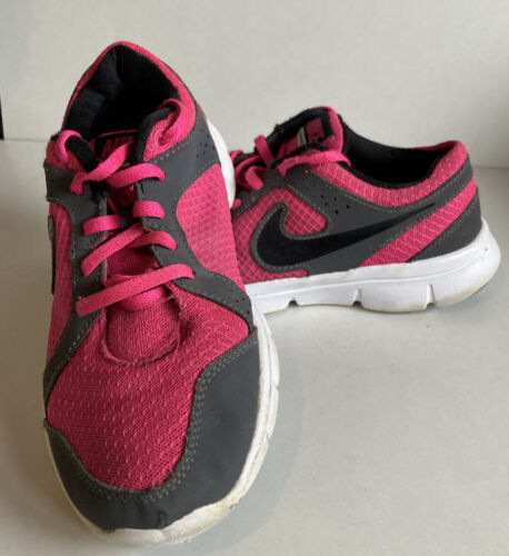 Nike Flex Experience RN 2 Size 4 Vgc Grey & Pink - Afbeelding 1 van 9