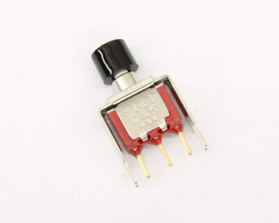 Lot of 4 8121V3GE C&K switch pushbutton miniature