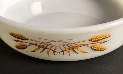 Piatto torta/casseruola vintage Anchor Hocking Fire King 450 grano tondo 8" - Foto 3 di 10