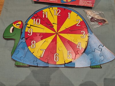 Vintage Good Time Toys von Charbens Time Telling Schildkröte Bodenpuzzle GC