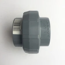 LASCO  9898-015 -PVC UNION 1-1/2 PIPE SIZE FNPT X FNPT CONNECTION 