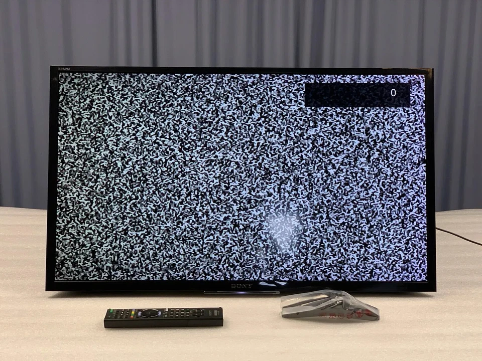 Sony KDL-32W700C 32 inch 80 cm Full HD Smart LED LCD TV - Neflix - image 3 of 4