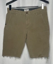 DOCKERS MEN’S SLIM CUT OFF CHINO SHORTS KHAKI 32 