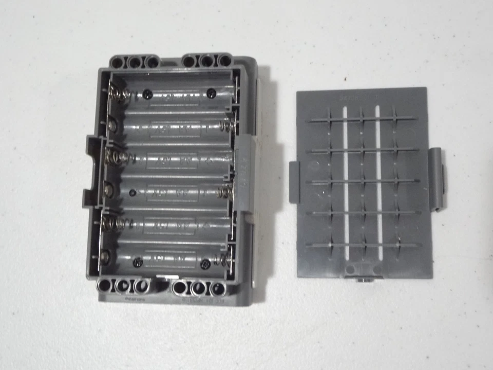 LEGO 53788 Mindstorms NXT Intelligent Brick Controller Working - Image 2 of 3