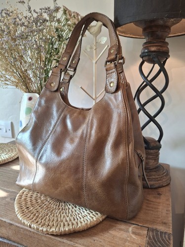 M&S Collection TAN Brown REAL LEATHER Shoulder Bag Medium - Picture 10 of 17
