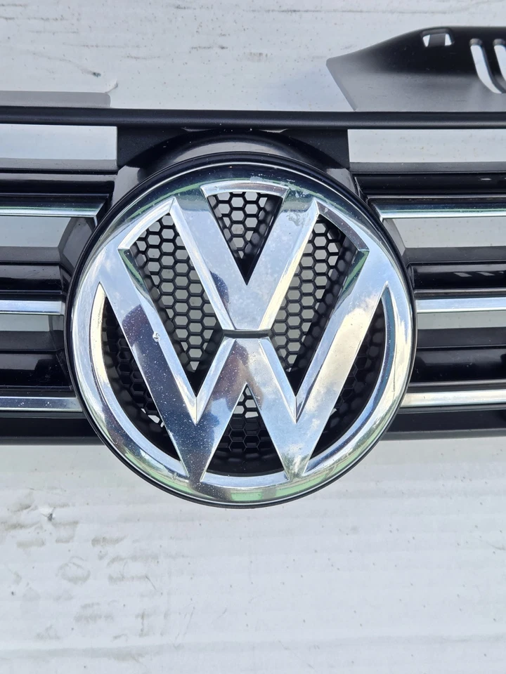 Conjunto de parrilla superior Volkswagen EOS 12-16 1450292 Foto 4 de 4