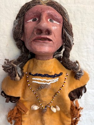 Plains Indianer alte Handpuppe Holz