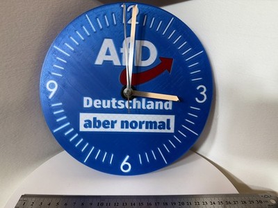 Neue AfD Wanduhr / Deutschland aber normal   liegt nur unbenutzt hier