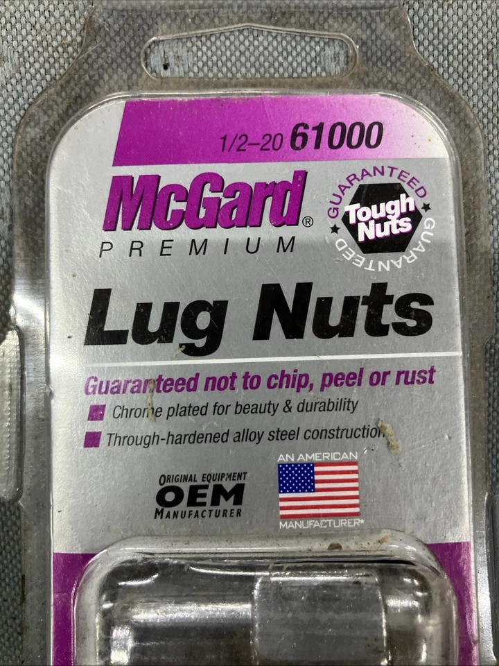 Pacote com 4 porcas cromadas de extremidade fechada McGard 1/2"-20 com lavadoras 61000 - Imagem 2 de 4