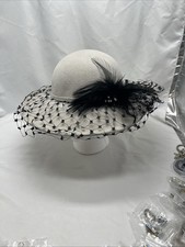 Vintage Betmar USA Wool Felt Fedora Hat Light Gray Black Feathers And Lace