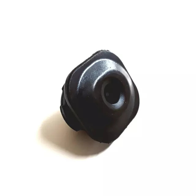 Aislante superior del radiador para Audi 2008-2018 (N/P 8K0-121-275-C)