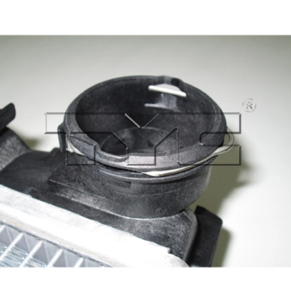 Radiador convertible turboalimentado motor 4,6 L para Mercedes-Benz E550 2012-2016 Foto 4 de 4