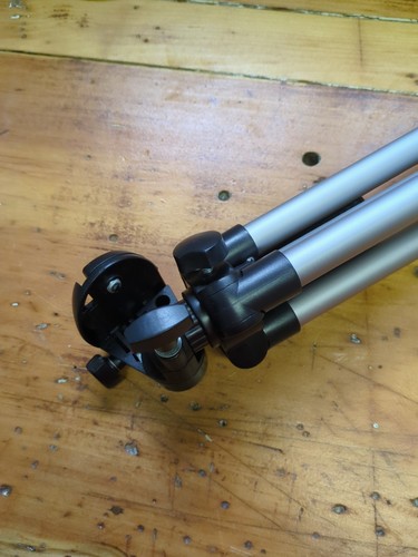 Tragus TG-5060TR Lightweight Tripod. Perfect For Backpacking Or On A Hike - Picture 6 of 8