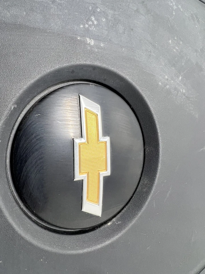 2019 Chevrolet Camaro Lt 3.6 Engine Cover OEM - Image 2 of 4