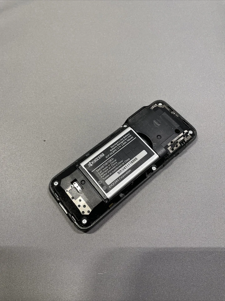 Teléfono celular Kyocera Jax S1300 - negro (MetroPCS) Foto 3 de 4