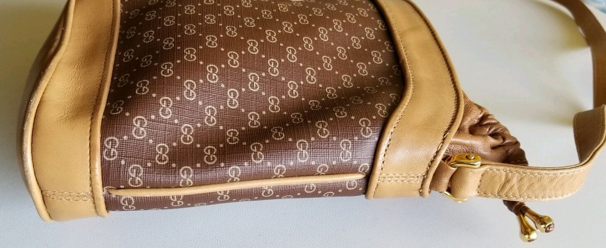 Vintage 1970's Gucci GG Supreme Saddle Shoulder Crossbody